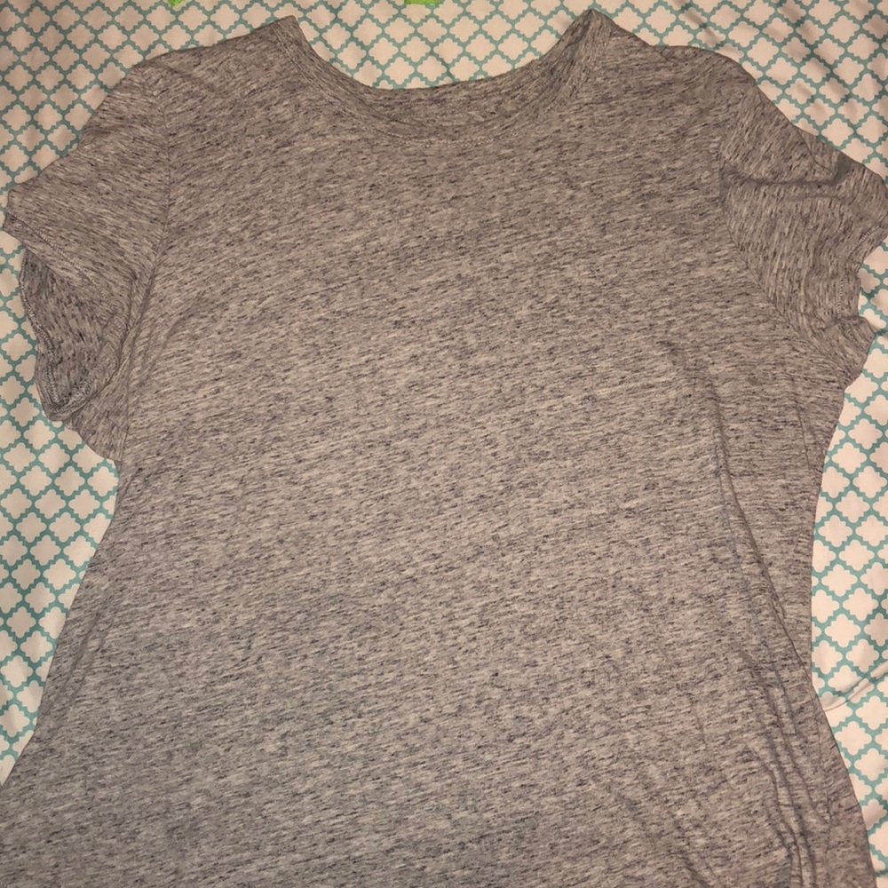 Basic gray T-shirt